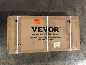 VEVOR Hydraulic Motorcycle Lift Jack 1500LBS. ATV Scissor Lift Jack with 4 Wheels Foot-Operated Hoist Stand for Motorcycle ATV  Customer Returns See Pictures