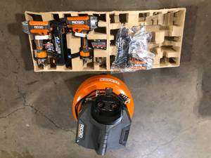 RIDGID 6 Gal. Portable Electric Pancake Air Compressor w 18GA Brad Nailer, 16GA Straight Finish Nailer, & 18GA Finish Stapler   Customer Returns See Pictures