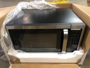 Vissani 1.6 cu. ft. Countertop with Sensor Cook Microwave in Stainless Steel Customer Returns See Pictures