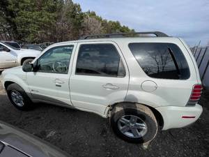 2007 Mercury Mariner Hybrid - AWD