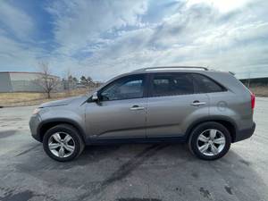 2012 Kia Sorento EX - AWD