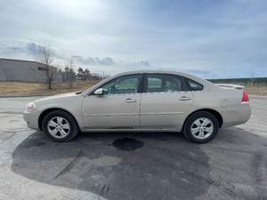 2008 Chevrolet Impala LT - 2 OWNERS