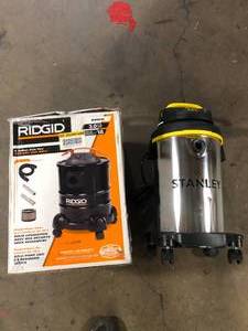 Lot of Assorted Ridgid Vac Various Models Sizes and Conditions Customer Returns See Pictures