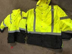 Lot of 2 Working Neon Yellow Jackets Various Sizes  Customer Returns See Pictures