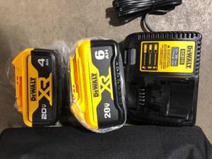 DEWALT 20V MAX XR Premium Lithium-Ion 6.0Ah and 4.0Ah Starter Kit Customer Returns See Pictures