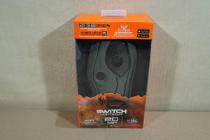 lot 33 image: Wildgame Innovations Switch Lightsout 20MP Trail Camera