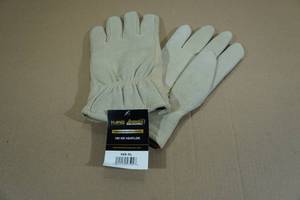 lot 36 image: Hand Armor Deerskin Leather Gloves