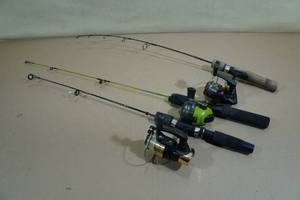 lot 81 image: 3 Ice Fishing Poles -Heritage, Berkley