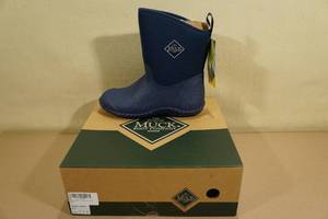 lot 99 image: Muck Boots Womens Mucksters II Mid Boots -Size 6