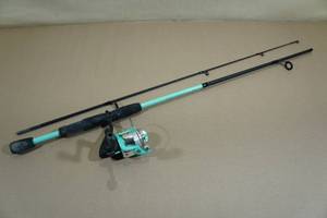 lot 181 image: NEW Shakespeare Reverb Spinning Fishing Rod and Reel Combo