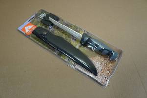 lot 14 image: Ozark Trail 7 Fillet Knife