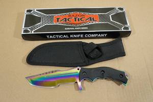 lot 22 image: Razor Tactical Iridescent Knife with Sheath