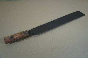 lot 28 image: Vintage Machete
