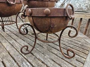 lot 15 image: Tiered Iron Gothic CauldronsPlanters