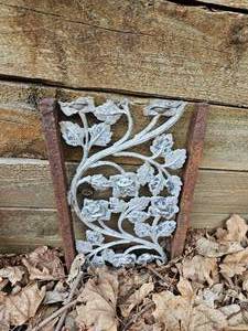 lot 475 image: Scrolled Iron Panels