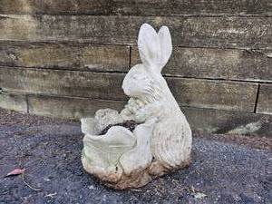 lot 370 image: Cute Bunny Planter