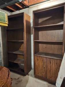 lot 373 image: Handsome Traditional Bookcases
