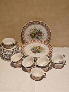 lot 401 image: Harvest Themed painted Plates from Walter Hatches