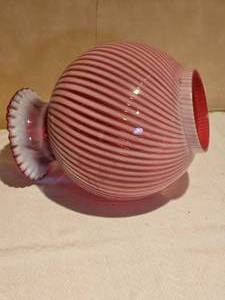 lot 404 image: Vintage Fenton Cranberry Hurricane Shade