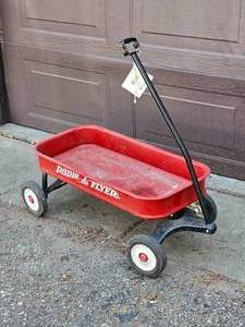 lot 461 image: Radio Flyer Wagon