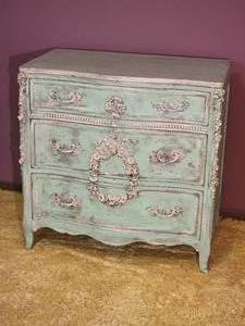 lot 496 image: Striking Vintage Drexel Robins Egg Blue Versailles Decorated Chest of Drawers
