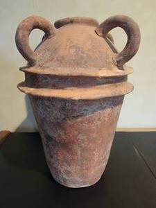 lot 29 image: Antique Primitive Fine Art Terra Cotta Water Vessel