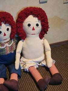 lot 352 image: Awesome Handmade Vintage Raggity Anne & Andy - Large Size