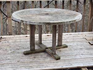 lot 28B image: Smith & Hawken Vintage Outdoor Dining Set