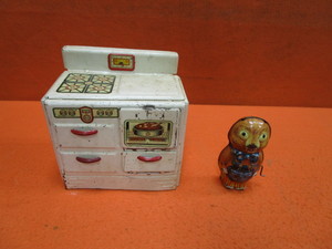 Vintage Tin Toys