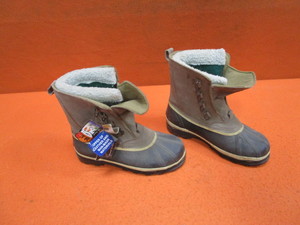 (New) Cold Weather Boots size 13