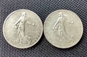 lot 113 image: (2) French Silver 1 Franc Coins