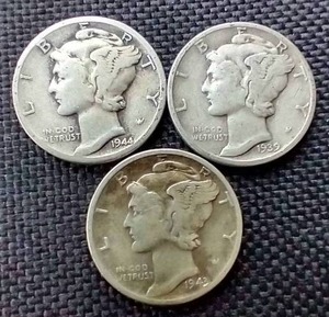 lot 117 image: (3) Mercury Dimes