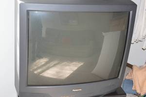 2 - Vintage Panasonic CT-36G24A TV