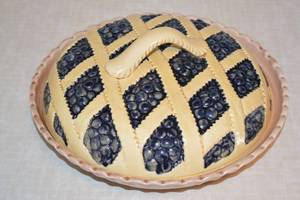 7 - Blueberry Pie Decorative Covered Dish