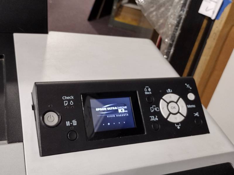 Epson Stylus Pro 7890 Model K161A Wide Format Inkjet Printer