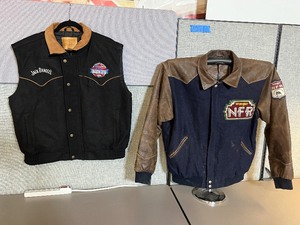Main Gate XL Vest with NFR Badge and Jack Daniels Officially Licensed Size L Leather & Melton Jacket Wrangler 2004 NFR