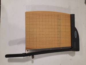 Swingline Classic Cut Guillotine Paper Cutter