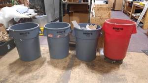 (4) Brute Rubbermaid 44-Gallon Containers. The red one is on wheels