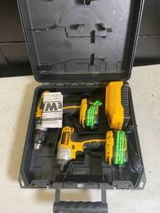 Dewalt Cordless Adjustable Clutch DriverDrill