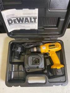 Dewalt 18V XR Power Drill
