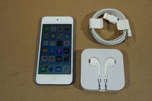 Apple iPod Touch 7th Generation 32GB