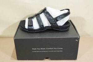 Vionic Womens Amber Sandals -Size 7, Black