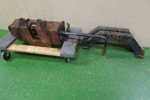 Fifth Wheel Mount with Receiver