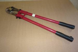 24 Bolt Cutters