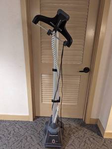 Rowenta 1500w Compact Valet Steam Cleaner with Wand