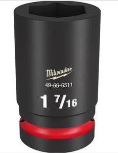 MILWAUKEE SHOCKWAVE 1 in. Drive 1-716 in. Deep Impact Socket