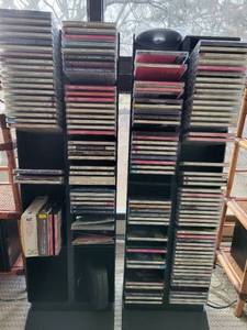 lot 74 image: Extensive Collection of Classical Music CDs