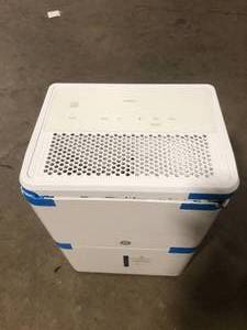 GE 35 pt. Dehumidifier with Smart Dry for Bedroom, Basement or Very Damp Rooms up to 3000 sq. ft. in White  Customer Returns See Pictures