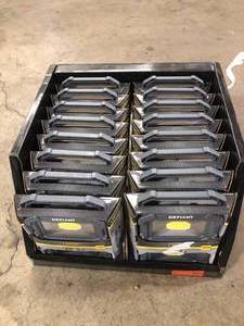 Lot of Defiant 3000 Lumens Rechargeable Magnetic Utility Light With Power Bank (2-Pack ) Customer Returns See Pictures