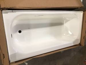 Bootz Industries Aloha 60 in. x 30 in. Soaking Bathtub with Left Drain in White  Slight Damage Customer Returns See Pictures